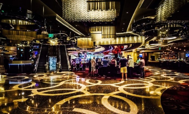 Prendre la bonne option de tournoi live pour jouer au poker