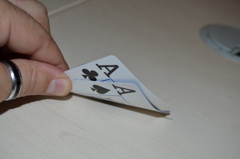 Comment choisir un tournoi de poker en ligne ?