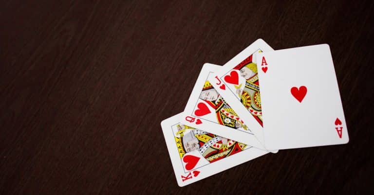 Le poker : un jeu qui sollicite les facultés cognitives ?