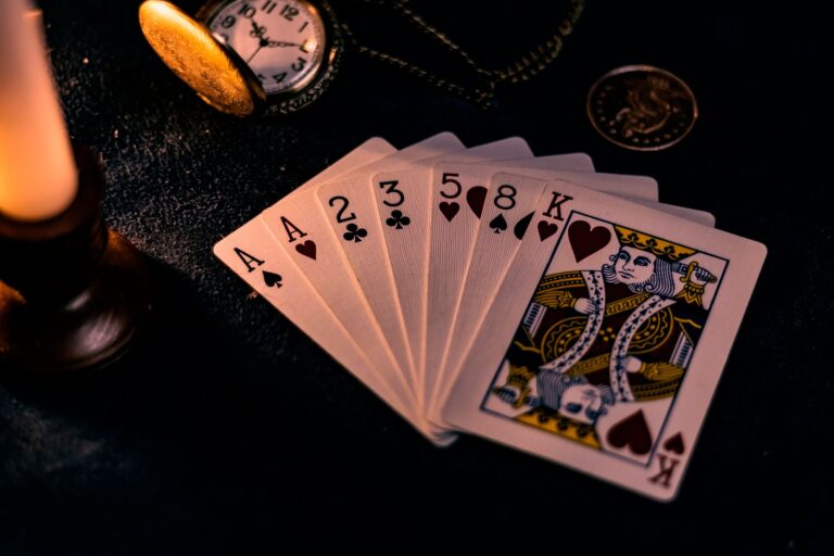 Le poker, un art ou une science ?