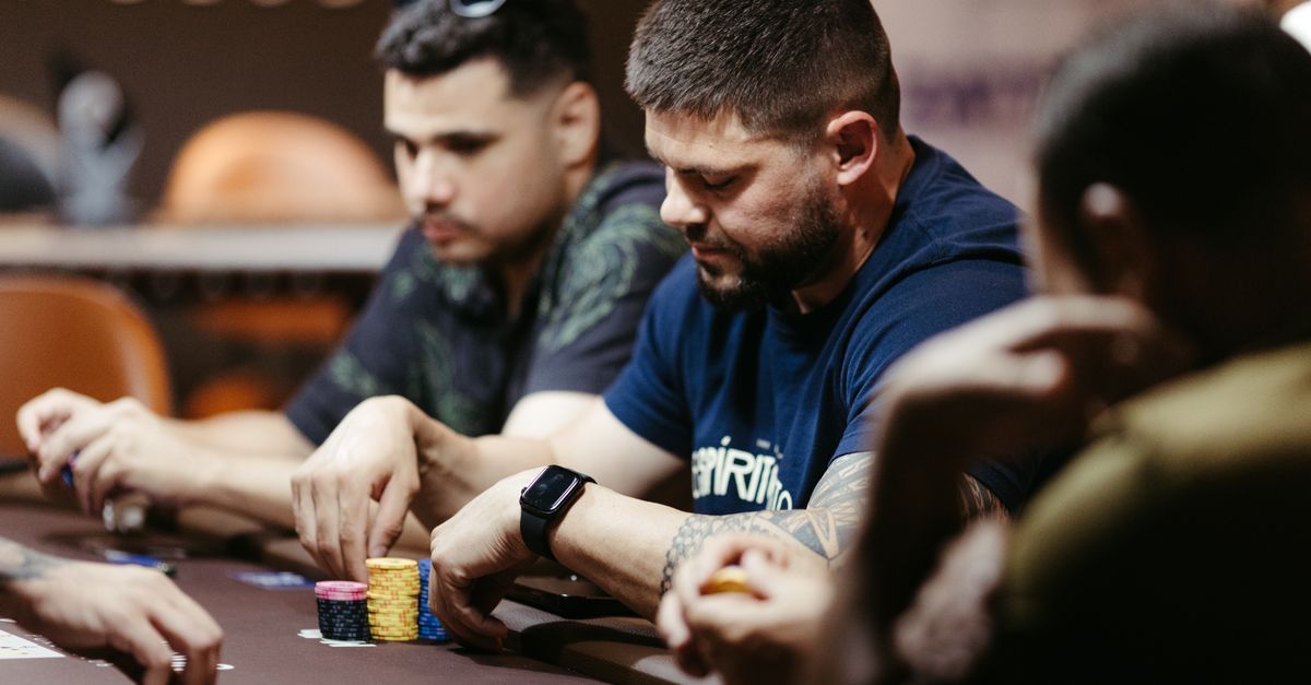 Le poker en ligne : une bonne option de divertissement ? Le poker en ligne : une bonne option de divertissement ?